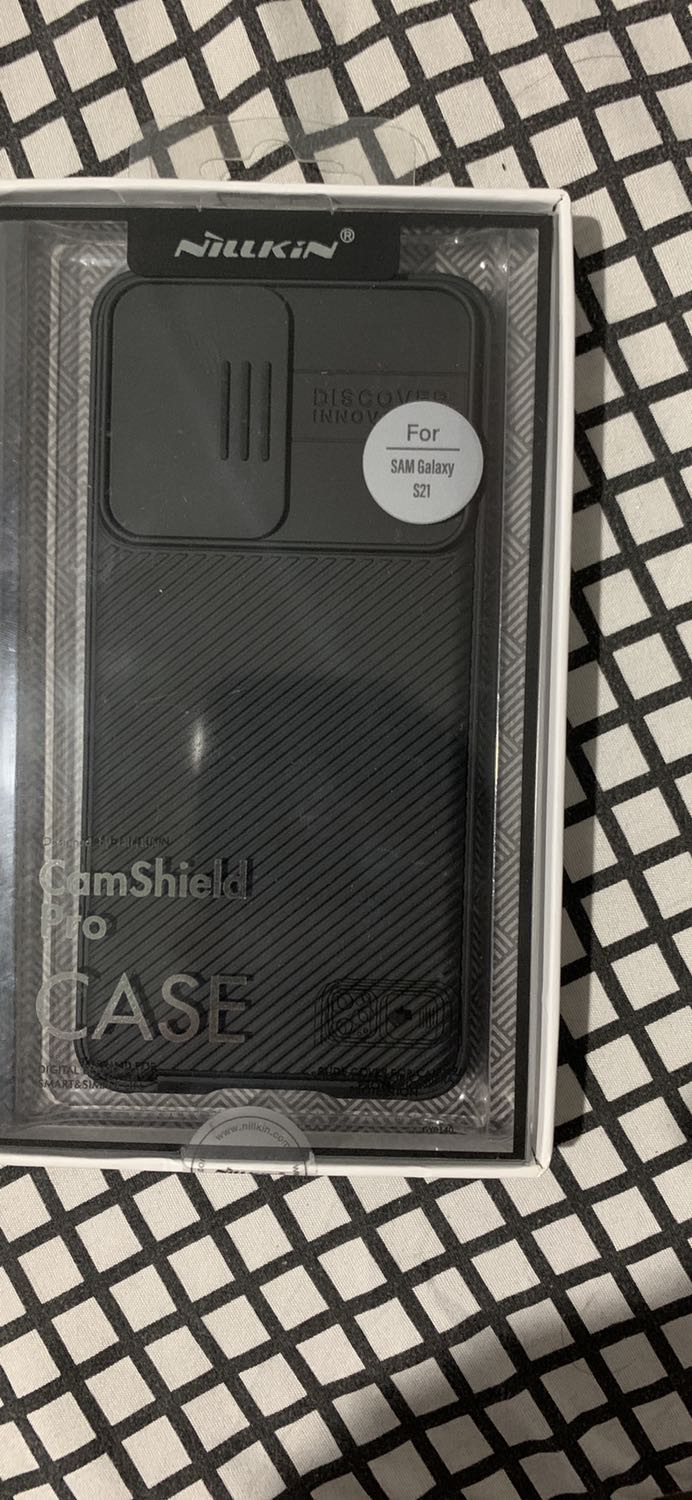 Mình đặt màu xanh lá cây Tiki lại gửi màu đên