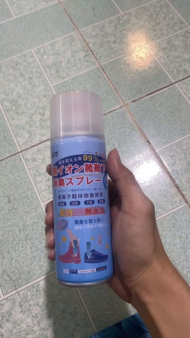 Giao đúng sp. Chai xịt ngăn mùi chống mùi hiệu quả Giao đúng sp. Chai xịt ngăn mùi chống mùi hiệu quả