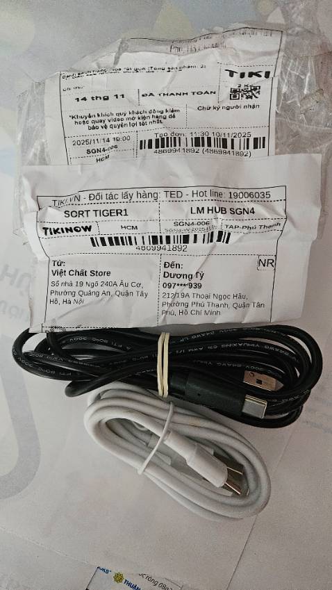 Giao hàng ko đúng mẫu quảng cáo dây rất tệ ko nhãn hiệu