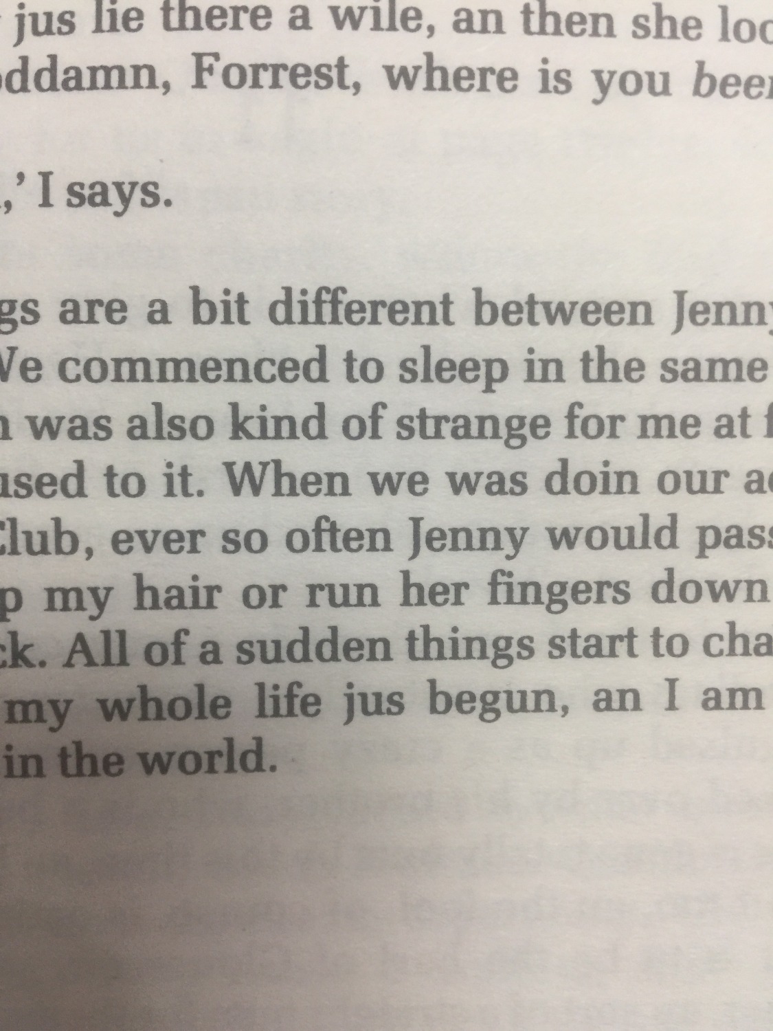Sách lỗi sai rất rất nhiều, có nhiều câu trong một đoạn đã có thể tìm ra hơn chục lỗi sai. Thật sự rất thất vọng. Đã mua nhiều ở Tiki và chưa bao giờ thất vọng đến như vậy. Mình gửi feedback hình, mình vừa nhận được cuốn sách sáng nay và cuốn sách quá tệ. Hy vọng Tiki có những hộ trợ kịp thời và có thể lọc được các gian hàng sách như trên ra. Cảm ơn