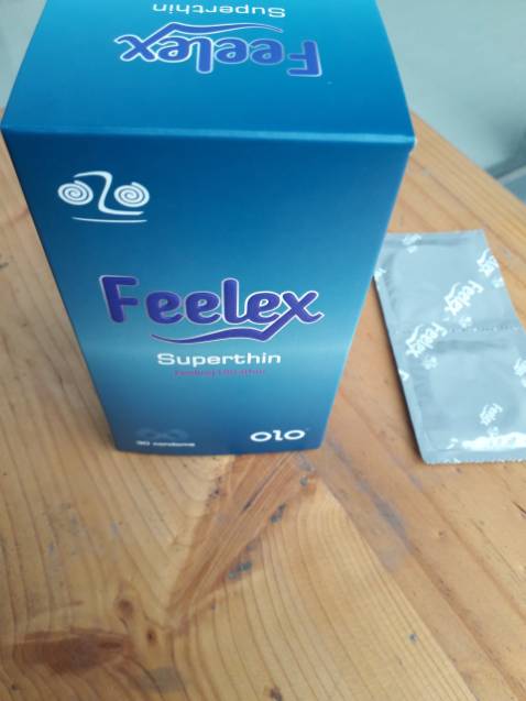 Lần đầu đặt hàng của shop mà đã thấy ứng rồi . Tên sp dc che kĩ càng ko lộ sp nhạy cảm . Sp trông sang xịn quá đi . Có cả cẩm nag các kiến thức bổ ích 18+ nữa nè . Chưa sử dụng nên ko biết chất lượng tnao nhưng khâu đóng gói và sp là cực kì ưng lắm ấy . Cảm ơn shop nhiều sẽ ủng hộ dài dài nè ❤️