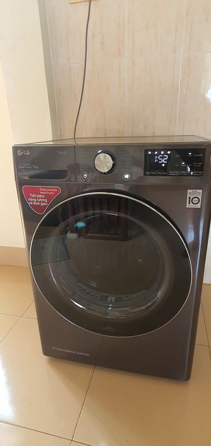 Cửa hàng giao nhanh, hỗ trợ rất tốt, nhân viên giao hàng nhiệt tình, máy chạy êm, sấy khô, lọc được rất nhiều bụi vải