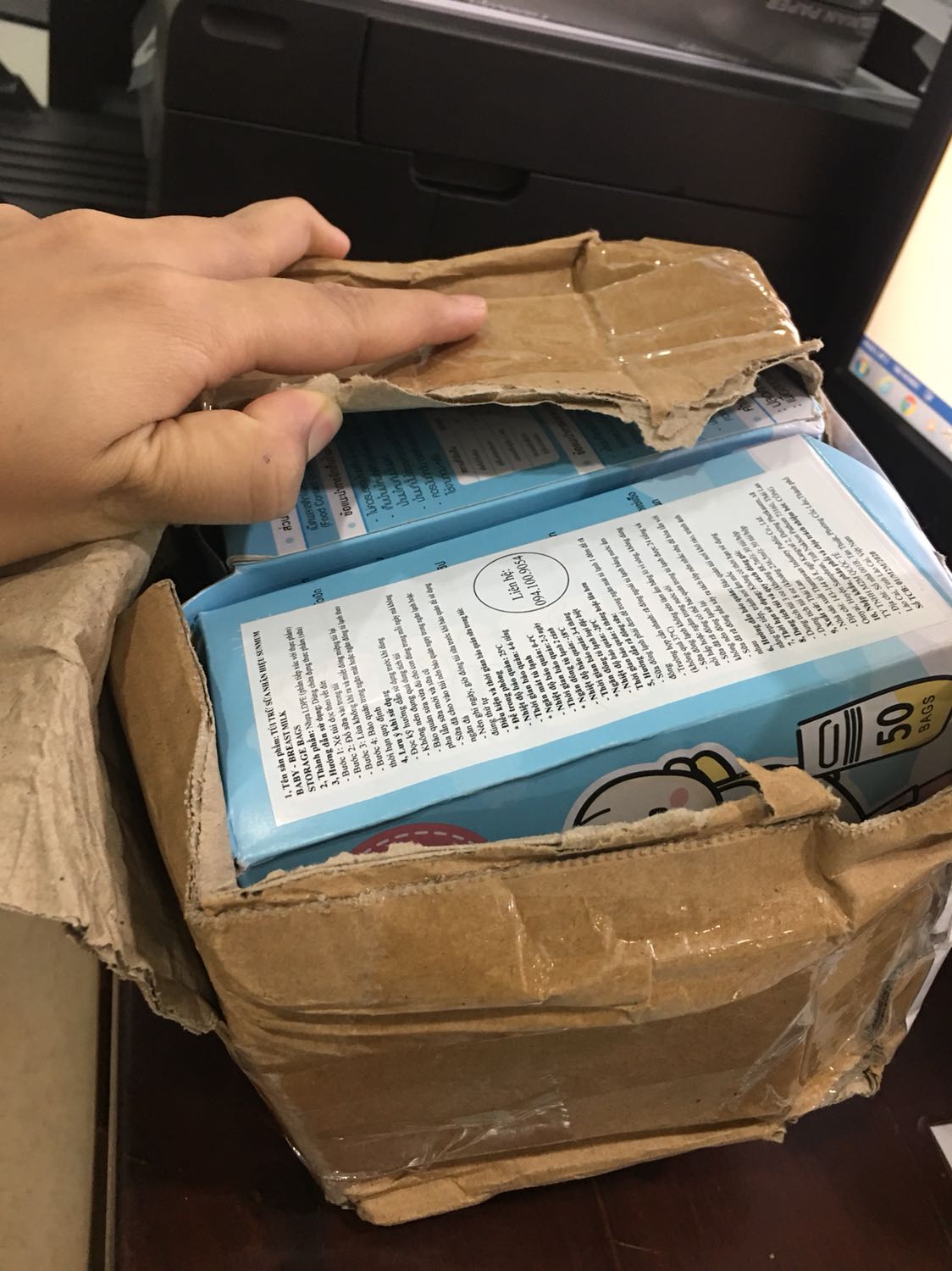 Mua combo 4 hộp shop giao 2 hộp 
Đóng gói ẩu , hộp rách