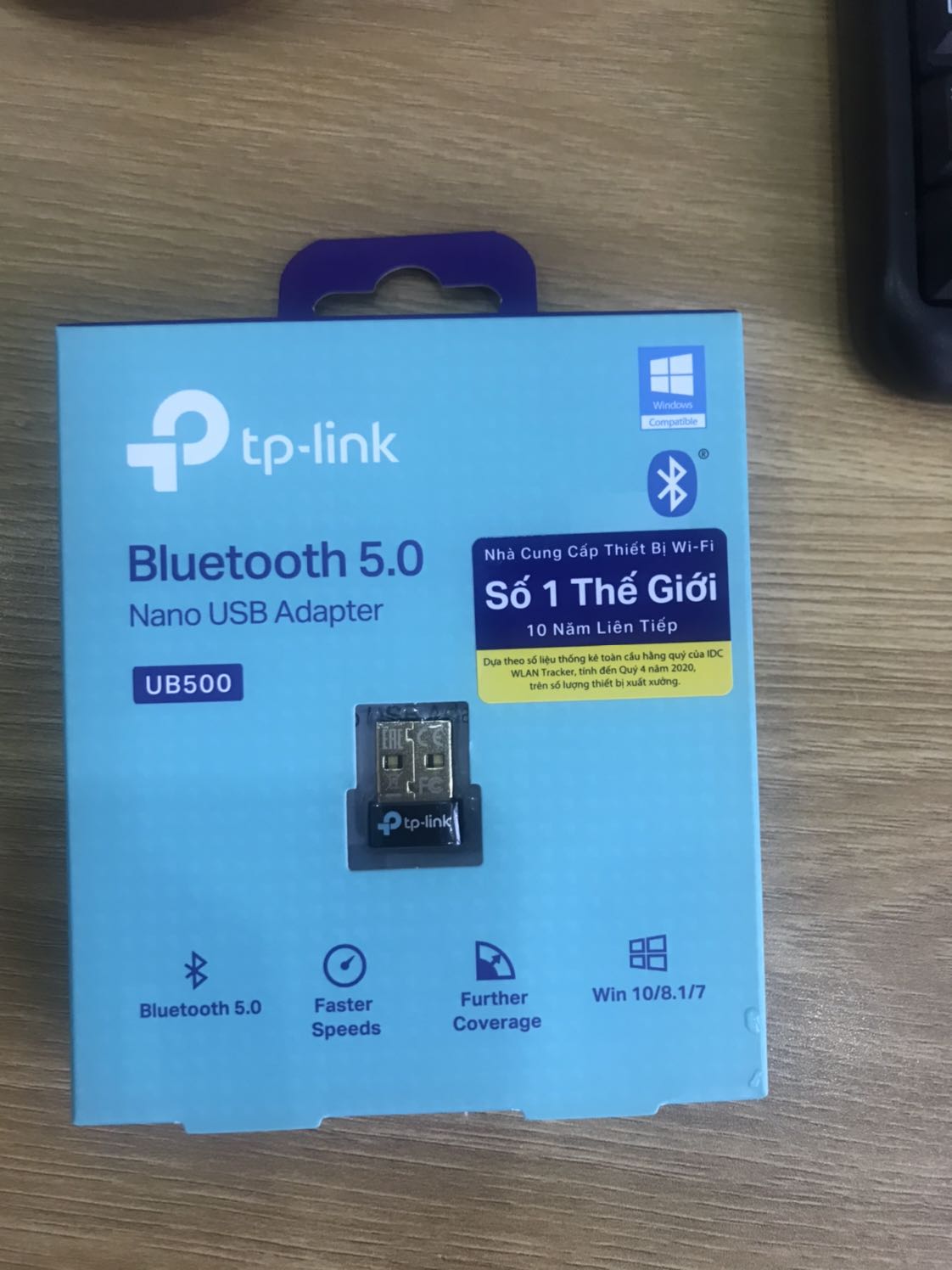 đầu căm tốt, cắm vào có bluetooth luôn. Khắc hẳn mấy cái 40k trên ***, chán kinh khủng
Nhưng chỉ bắt dc tai nghe bt nhỏ này của mình chứ tai nghe LG lại ko bắt dc 
Nhưng chắc do tai nghe chứ kp do đầu cắm
Còn độ bền hay ko chưa rõ, phải dùng đã
sẽ review lại sau đầu căm tốt, cắm vào có bluetooth luôn. Khắc hẳn mấy cái 40k trên ***, chán kinh khủng
Nhưng chỉ bắt dc tai nghe bt nhỏ này của mình chứ tai nghe LG lại ko bắt dc 
Nhưng chắc do tai nghe chứ kp do đầu cắm
Còn độ bền hay ko chưa rõ, phải dùng đã
sẽ review lại sau