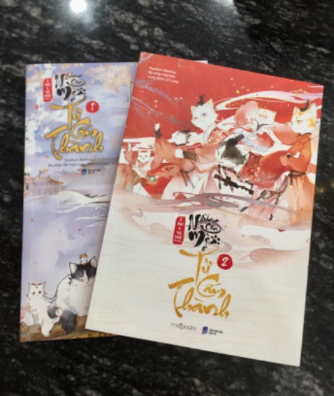 Sách đẹp lắm ạ, đọc rất cuốn :333