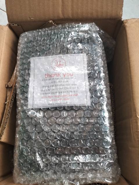 Đóng gói cẩn thận, giáo hàng nhanh. Hộp dày dặn nắp kín không bị chảy nước. Nói chung đáng đồng tiền