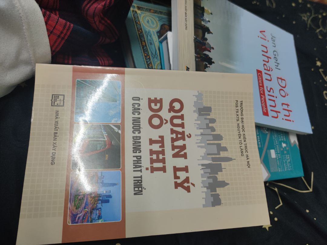 sản phẩm đóng gói kỹ, có tem chống giả, nội dung sinh động