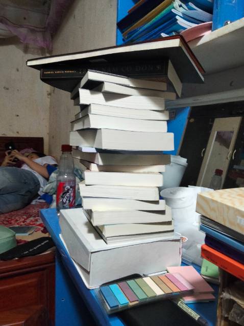 Sách của mình có một chỗ mực in bị mất nét=((((((.