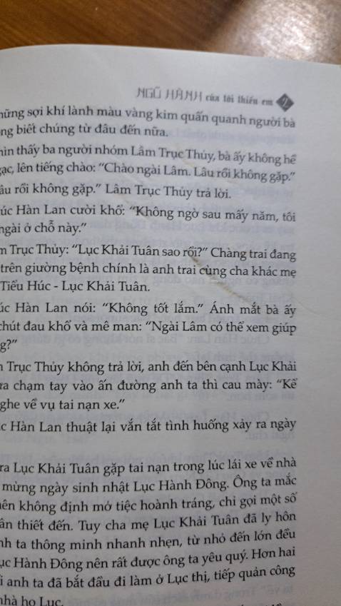 Truyện hay chỉ tội là có 1 vài trang bị vết