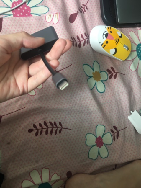 Đầu usb kết nối ổn cả vs tản nhiệt rời, sạc đt và wacom. Đầu tyde c kết nối vs máy tính ổn