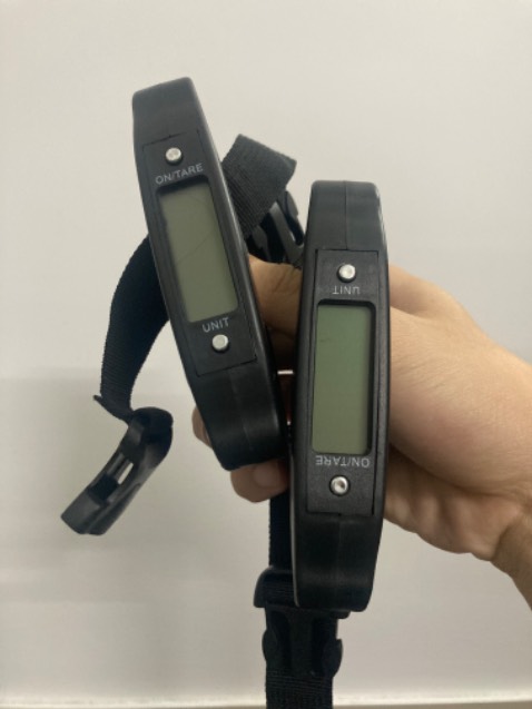 Chính xác sản phẩm, hộp gói cẩn thận. Điều mẫu, mua hai cái chất lượng ngang nhau.