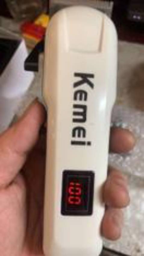 Hàng giao nhanh, hàng nhận như hình, máy cắt khoẻ ,êm, cầm chắc tay, giá cả hợp lý. Shop đóng gói rất cẩn thận, giao đủ đồ