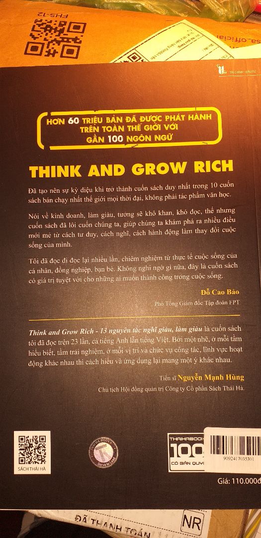 tiki giao hàng đúng ngày sách có hơi xước ở mặt sau nhưng k sao. Nd thì rất hay mn nên mua sách đọc nhé