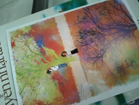 Về khoản giao hàng thì không phải nói luôn.đặt giao nhanh ạ
Shipper cũng dễ thương 
Về nội dung sách thì đọc một số đoạn trích là đặt sách về đọc liền mấy tiếng đồng hồ vì quá cuốn 😆. Sách nói về tình cảm ngây ngô của những đứa trẻ mới lớn chưa biết yêu là gì
Sách Bác Ánh toàn kiểu nhẹ nhàng bay bổng nên  khi đọc toàn thấy được thả hồn vô cuốn sách và quên hết mọi thứ xung quanh 🥰