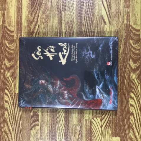 Đã mua Sơn Hải Kinh do Tri Thức Trẻ làm,nhưng bản này của Trẻ ra lại cũng đẹp và ưng quá nên quất luôn. Mua lúc sale 38%. Quá đẹp ạ. Giao hàng nhanh,nguyên sael.