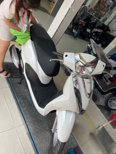 Nhân viên nhiệt tình chu đáo giá lại tốt cho 5*