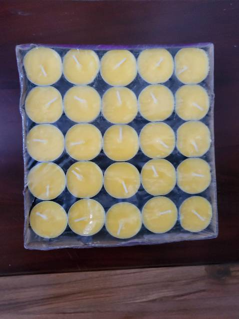 Nến làm từ bơ thực vật nên rất sạch và an toàn. Thời gian cháy đảm bảo được 8h. Cám ơn shop!