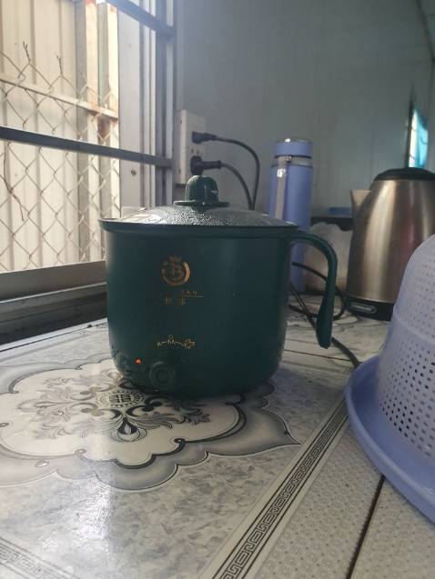 Giao đúng hẹn, nấu nhanh sôi, nếu kèm thêm giá hấp bằng inox thì tốt hơn. Thanks Shop!