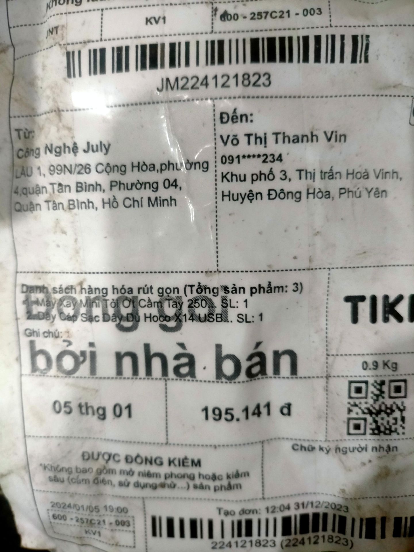 Tính tiền 2 nhưng giao có 1