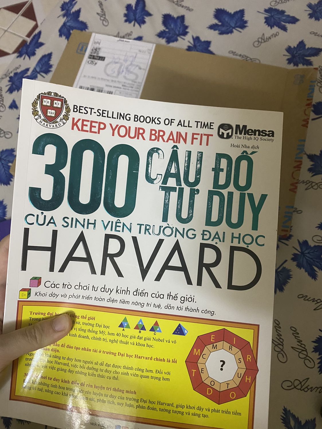 Sách nhận được tróc chữ như này muốn đi tặng người khác cũng khó, đáng nhẽ cho 1 sao nhưng vì vận chuyển ok nên 2 sao, tiki ngày càng quá tệ trong khâu chọn sách để giao. Quá thất vọng!