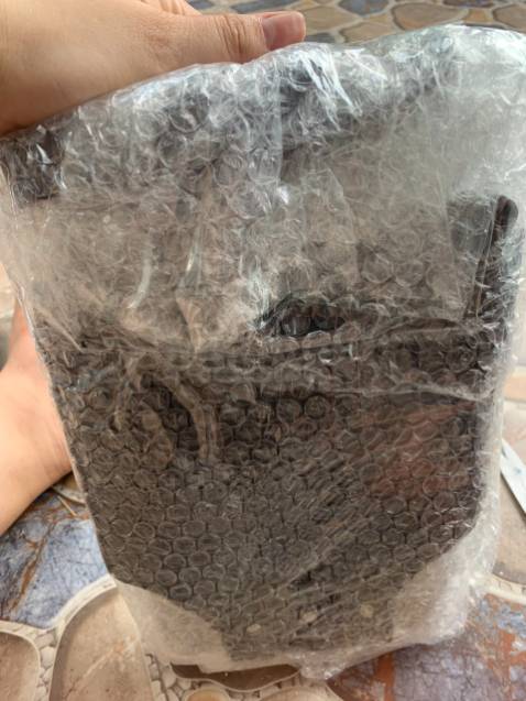 Giao hàng nhanh đóng gói cẩn thận, bình inox dày dặn