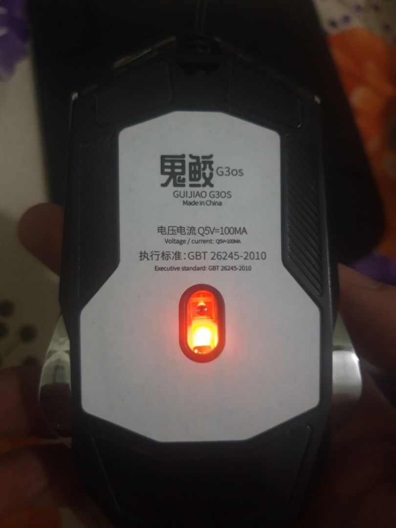 chuột xài được nhưng không đúng hàng được giới thiệu