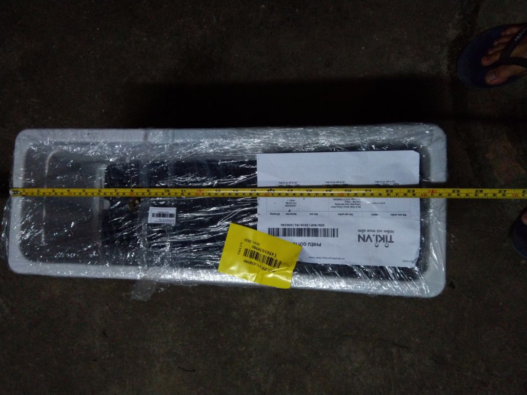 sp nhận kích thước đúng như mô tả,nhưng màu sp sao ko trắng như mô tả, mà nhìn như màu xám lợt zay tiki ơi. đề nghị đổi trong chi tiết mô tả là màu xám lợt nhé tiki.