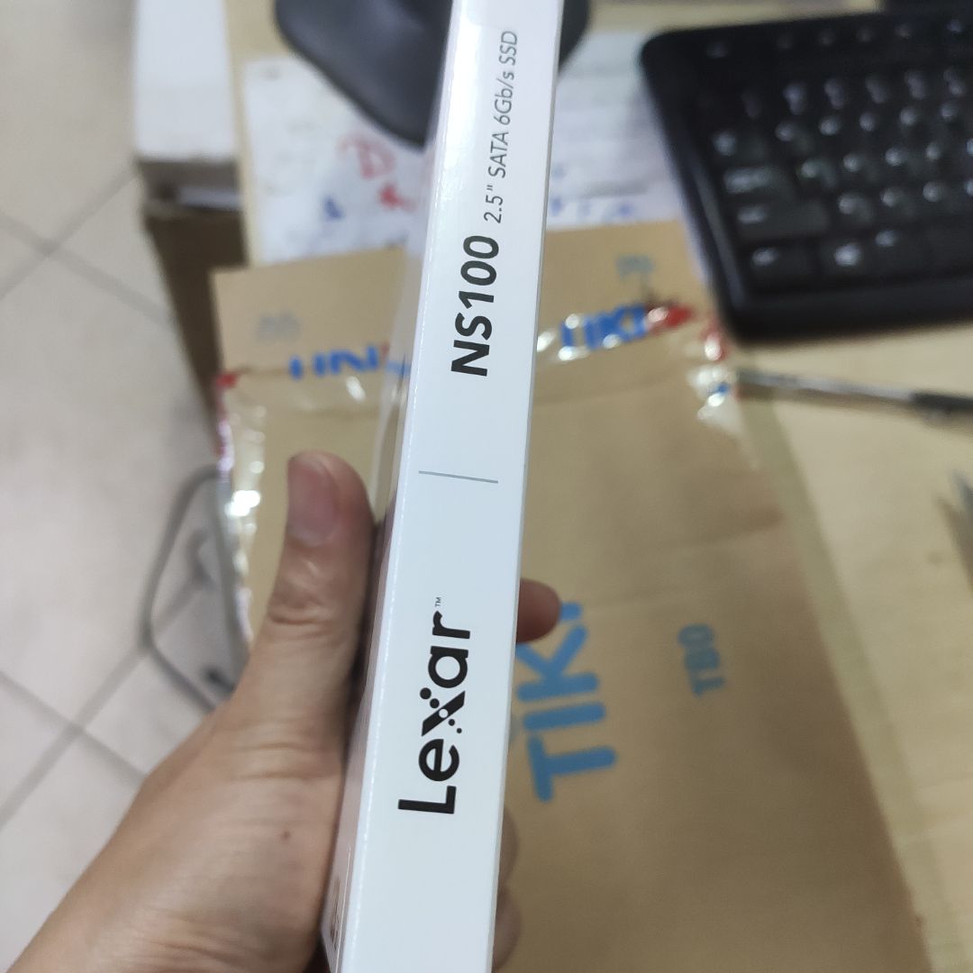 Rấ uy tín  giao hàng chuẩn giờ luôn 👌. Đúng hàng, chuẩn model đã chọn. Tiki thật tuyệt vời.