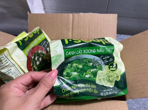 Gói hàng đẹp, gọn. Sản phẩm chất lượng, siêu nhanh cho những ngày bận rộn, ăn cùng mì gói rất ngon nhen. Tặng Shop 5 sao🍀🍀🍀