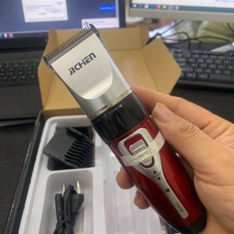 Sản phẩm rất tốt, dễ dàng sử dụng. Cầm trên tay rất chắc chắn, đáng đồng tiền bát gạo. Máy chạy êm, sắc bén. Thời gian giao hàng rất nhanh. Nhân viên nhiệt tình tư vấn cho khách. Mùa dịch này sắm 1 chiếc rồi tự cắt tại nhà cho mấy anh là quá ổn luôn này.