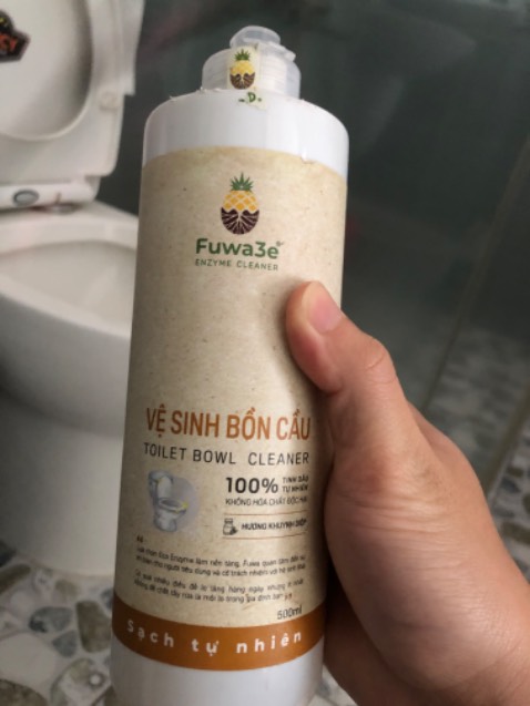 Mình ưng em này nhất. Không nồng nặc hoá chất như các loại thông thường. Shop giao hàng nhanh, đóng gói cẩn thận. Mình ưng em này nhất. Không nồng nặc hoá chất như các loại thông thường. Shop giao hàng nhanh, đóng gói cẩn thận.