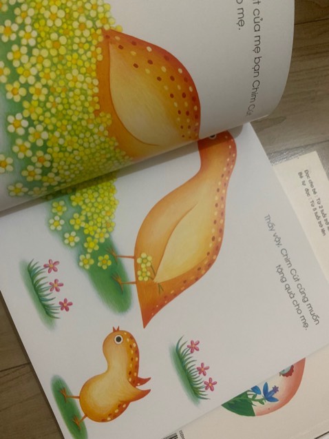 con mình thích sách ít chữ nên mua ehon bên này rất hợp