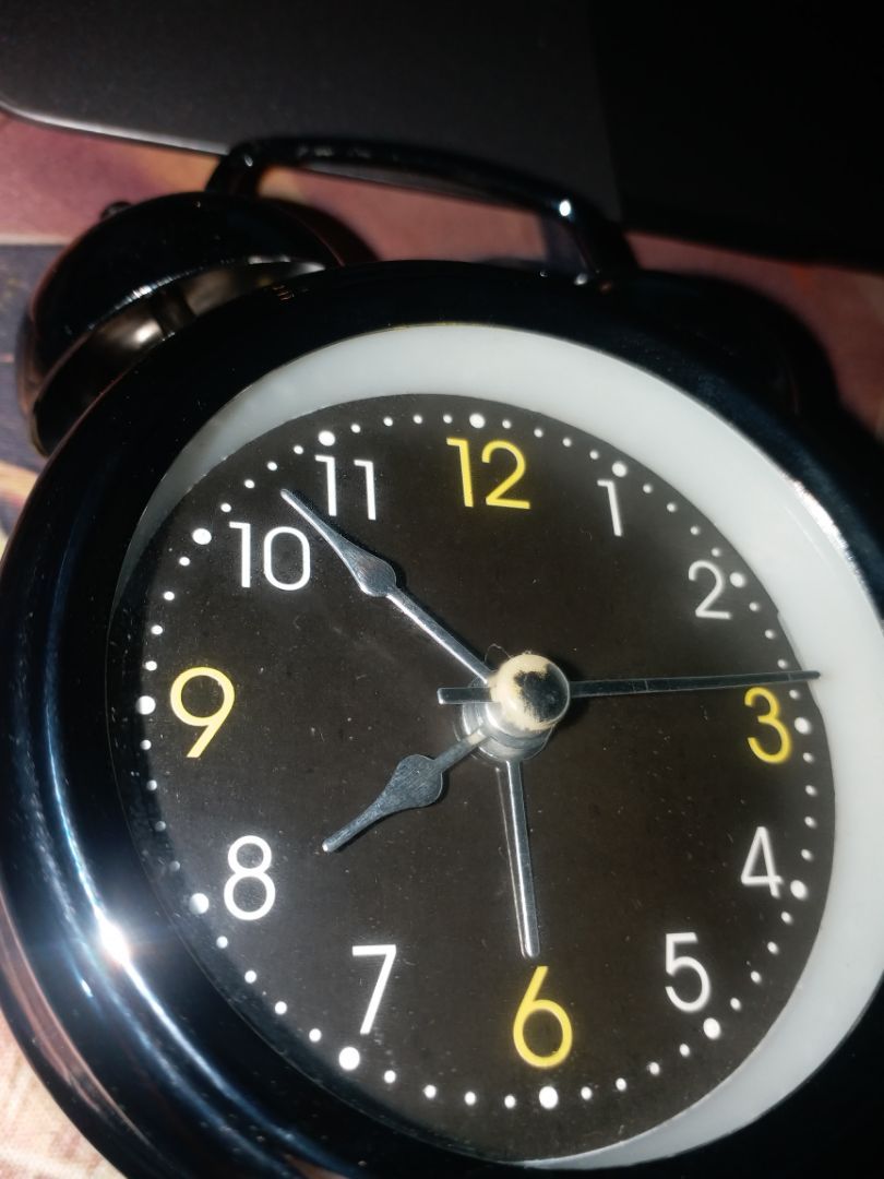 khôbg hài lòng,  kim trong bị trầy xước. yêu cầu đổi trả