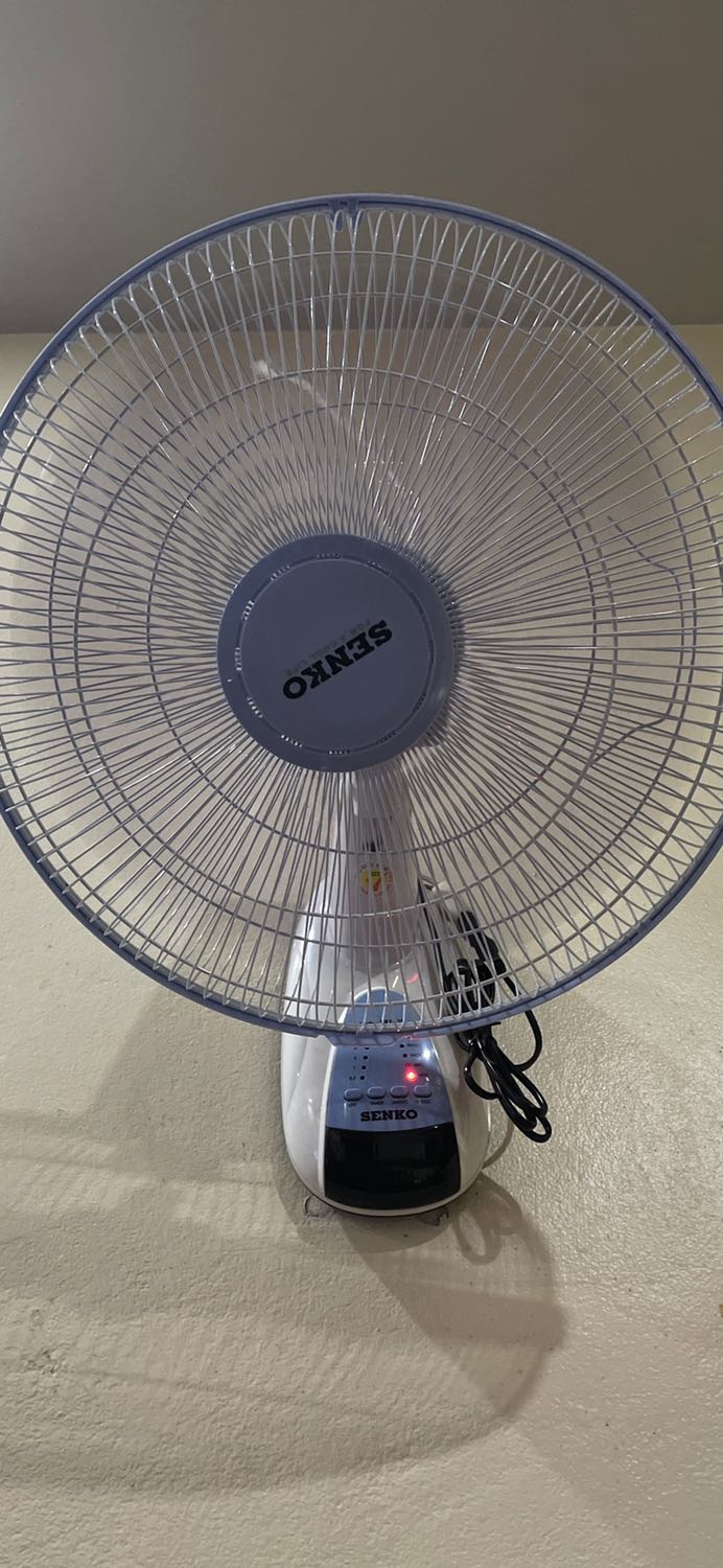 Sản phẩm tốt, gió mạnh, quạt êm