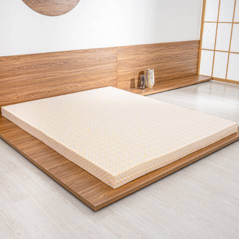 Sản phẩm chất lượng, mua dịp khuyến mãi giá rất tốt. Nằm rất êm, giao hàng chu đáo. Sẽ mua thêm để sử dụng.