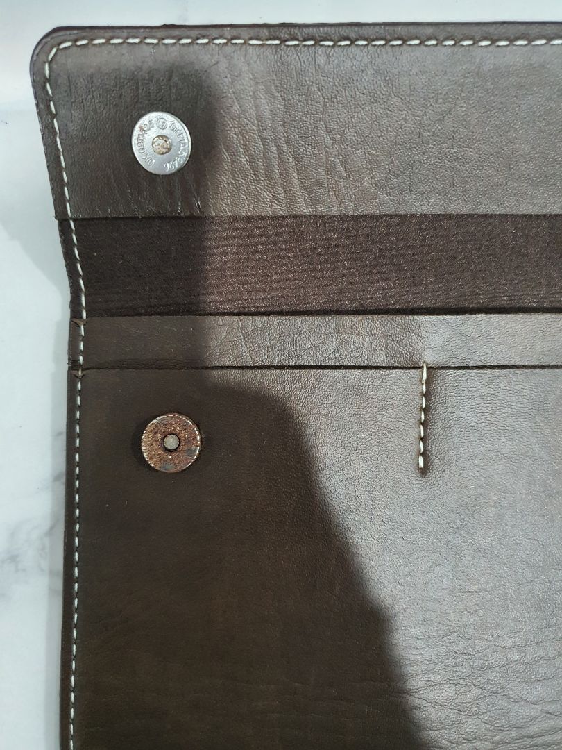 hàng kém chất lượng. rỉ sét.