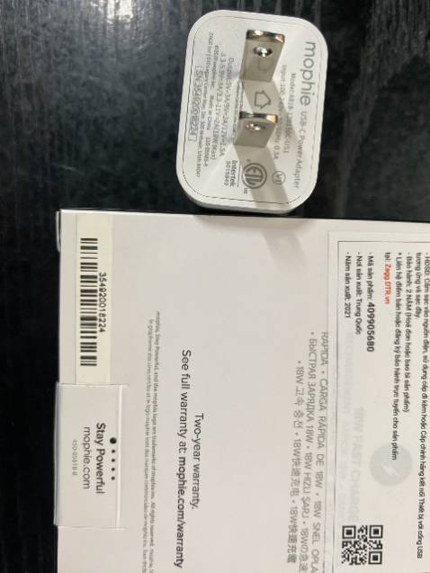 Hàng ổn áp nha mn, chính hãng 100%. Làm theo hưỡng dẫn trên vỏ hộp là kích hoạt được bảo hành nha mn. Cảm ơn shop, lần sau có nhu cầu sẽ ghé shop ủng hộ.