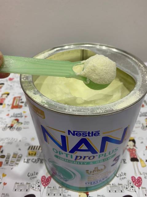 bé con nhà tui hợp nan optipro plus lắm, mông má đâu ra đó, sữa dễ tiêu nên là con đi vệ sinh đều lắm nạ. đề kháng cũng khỏe, cho 5 sao và sẽ dùng lâu dài