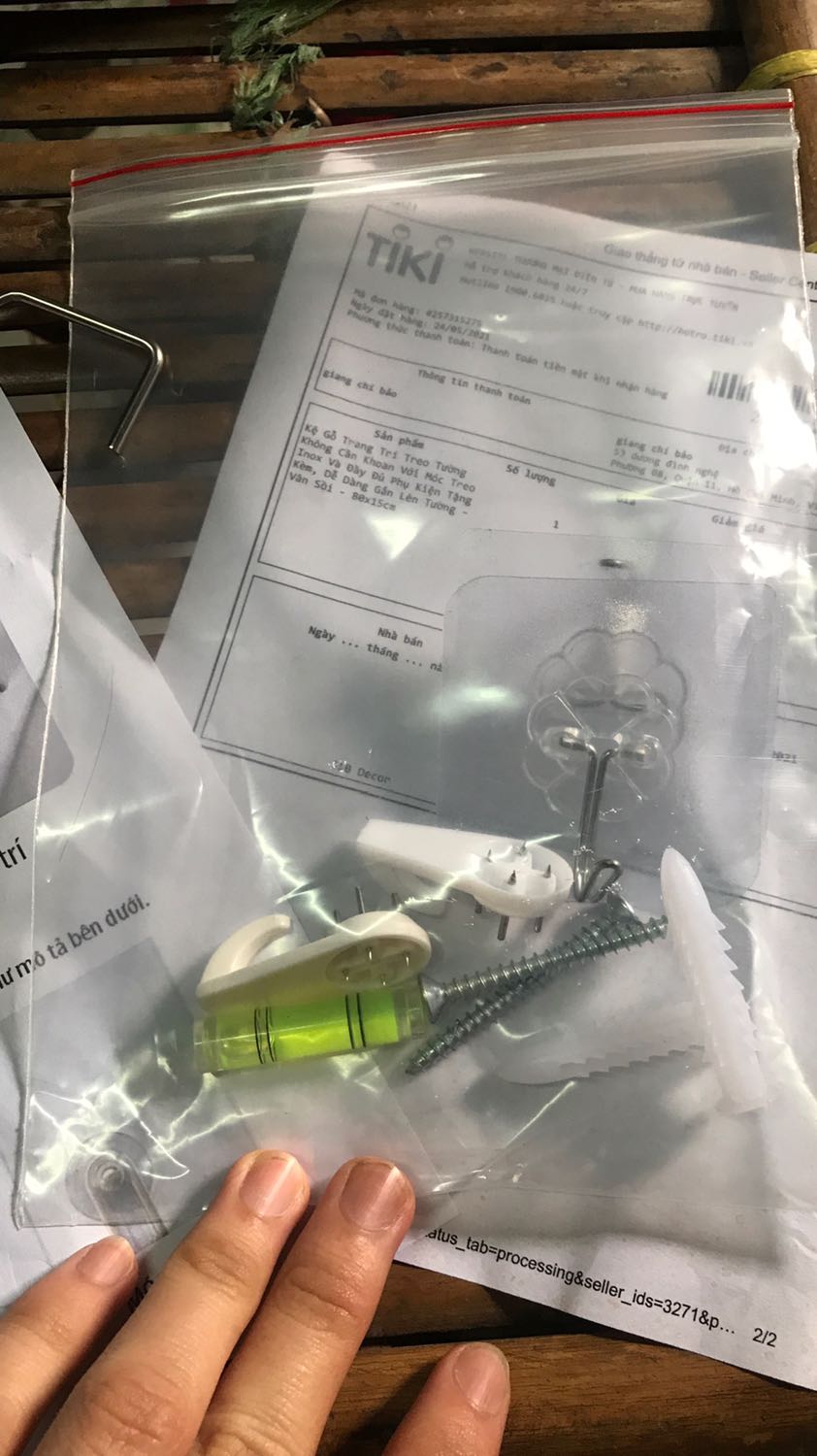 Shop gói sản phẩm cực kì chắc chắn luôn,có cả bảng hướng dẫn để mình lắp kệ,đầy đủ đồ lắp kệ không thiếu cái nào, giao hàng nhanh, shop tư vấn nhiệt tình Shop gói sản phẩm cực kì chắc chắn luôn,có cả bảng hướng dẫn để mình lắp kệ,đầy đủ đồ lắp kệ không thiếu cái nào, giao hàng nhanh, shop tư vấn nhiệt tình