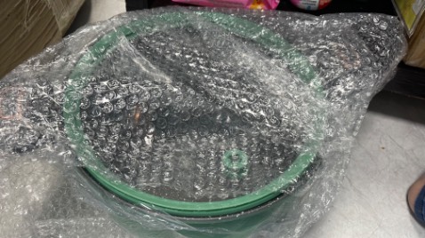 Đóng gói cẩn thận, Nồi to, hơi mỏng, nhìn chung cũng ok