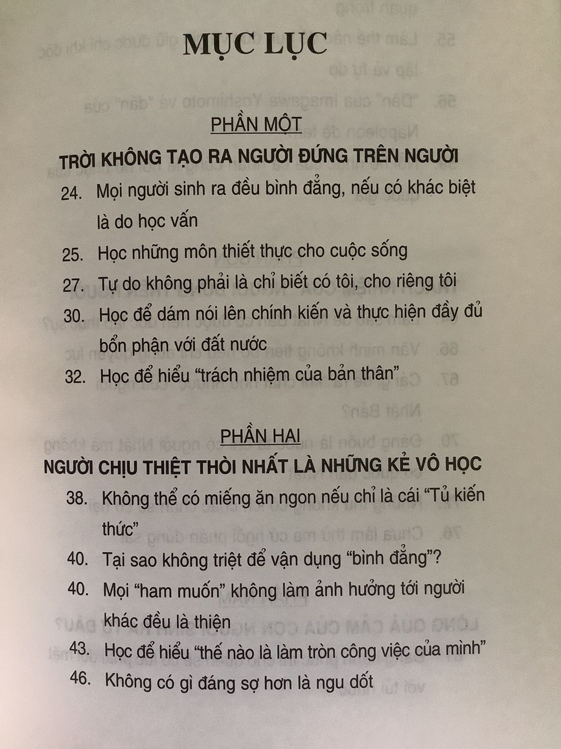 Sách nói về vấn đề học thành tài và học thành nhân, nói lên các vấn đề giữa chính phủ và người dân, vai trò của học tập, đồng thời phê phán sự bất công, bất bình đẳng giữa các giai cấp xã hội (lúc bấy giờ) và khuyến khích con người tự mình đấu tranh để xoá bỏ sự bất bình đẳng ấy