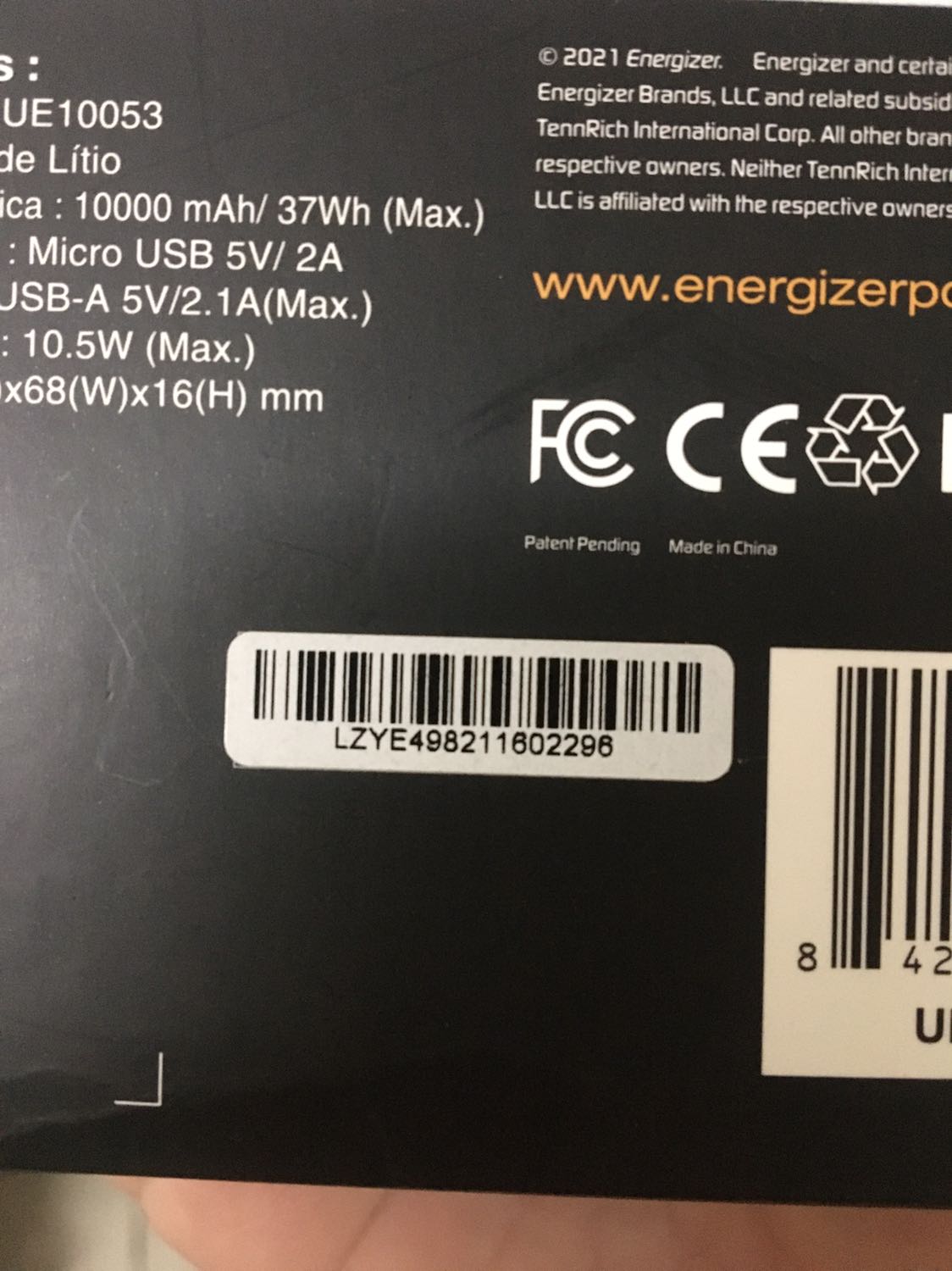 Giao hàng trễ. Lại sạc không vô điện, bảo hành nữa tháng chưa thấy đâu hết. Nếu nói hàng điện tử hên xui cũng đúng, với điều kiện hàng không rõ nguồn gốc còn này là hàng chính hãng. Phải chăng họ biết hàng lỗi nên bán giá rẻ (sale 40%) ?!.