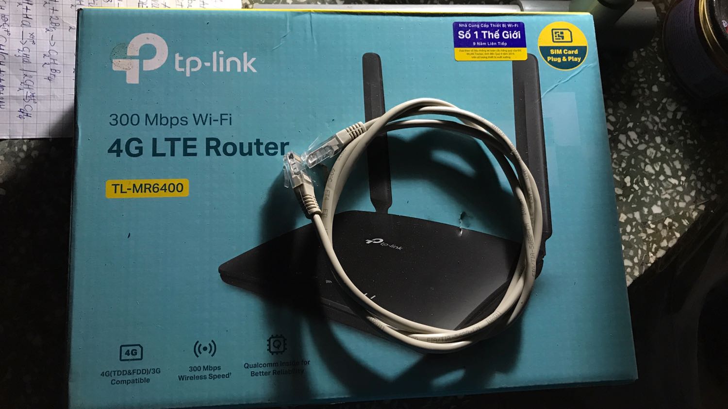 Mình mua đc 3 tháng r Sử dụng rất OK nhé. Mình sài sim viettel nên mạng rất ổn .khổ cái sài xong thì tối đi ngủ nhớ tắt nó đi thì sáng mai sẻ sài tốt hơn,mình đăng kí mạng bằng myviettel luôn khỏi phải tháo sim ra lâu ngày thì ko tốt,mình thấy cái này gắng lên xe khách 45 chỗ cũng rất ổn xe chạy 80 -120km/h trên cao tóc mà mạng vẫn chạy theo kịp dù dù lun . Shop đóng gói kỹ lưỡng giao hàng 2-3ngày đồ tốt mạng mạnh ghê nhà vô cả chục máy vào ,lên xe thì 45 khách mạng mạnh ổn định .mua đồ trên tiki thì mình   an tâm hơn nhưng chỗ khác .