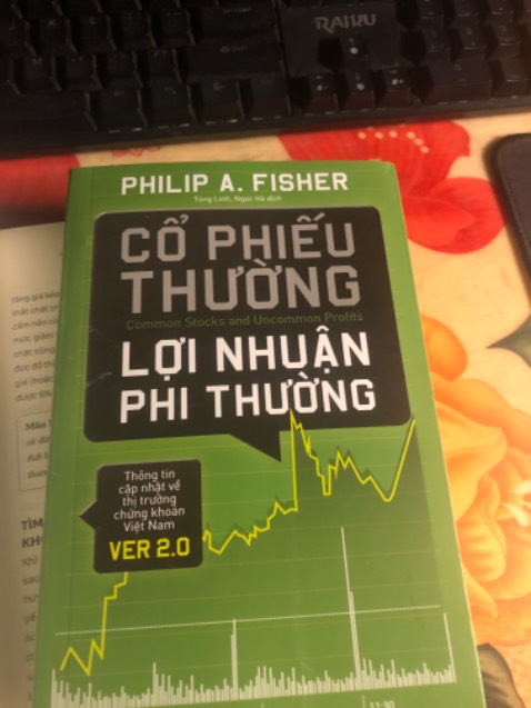 Sách in tốt chất lượng oke nhưng bìa bị dính keo