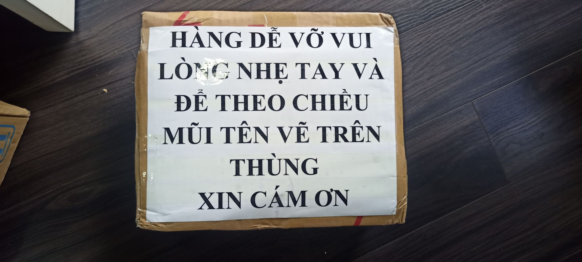 Cảm ơn shop giao hàng cực kì nhanh , rất hài lòng về khâu đóng gói , nước rửa chén rất thơm , rửa sạch ... sản phẩm tốt y như quảng cáo sẽ tiếp tục ủng hộ shop.