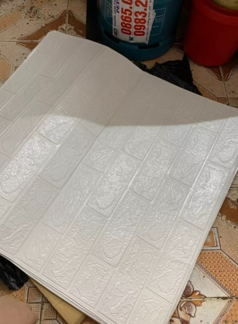 Dán chắc chắn, dễ dùng, dán mấy chỗ trong nhà ok phết, nên mua