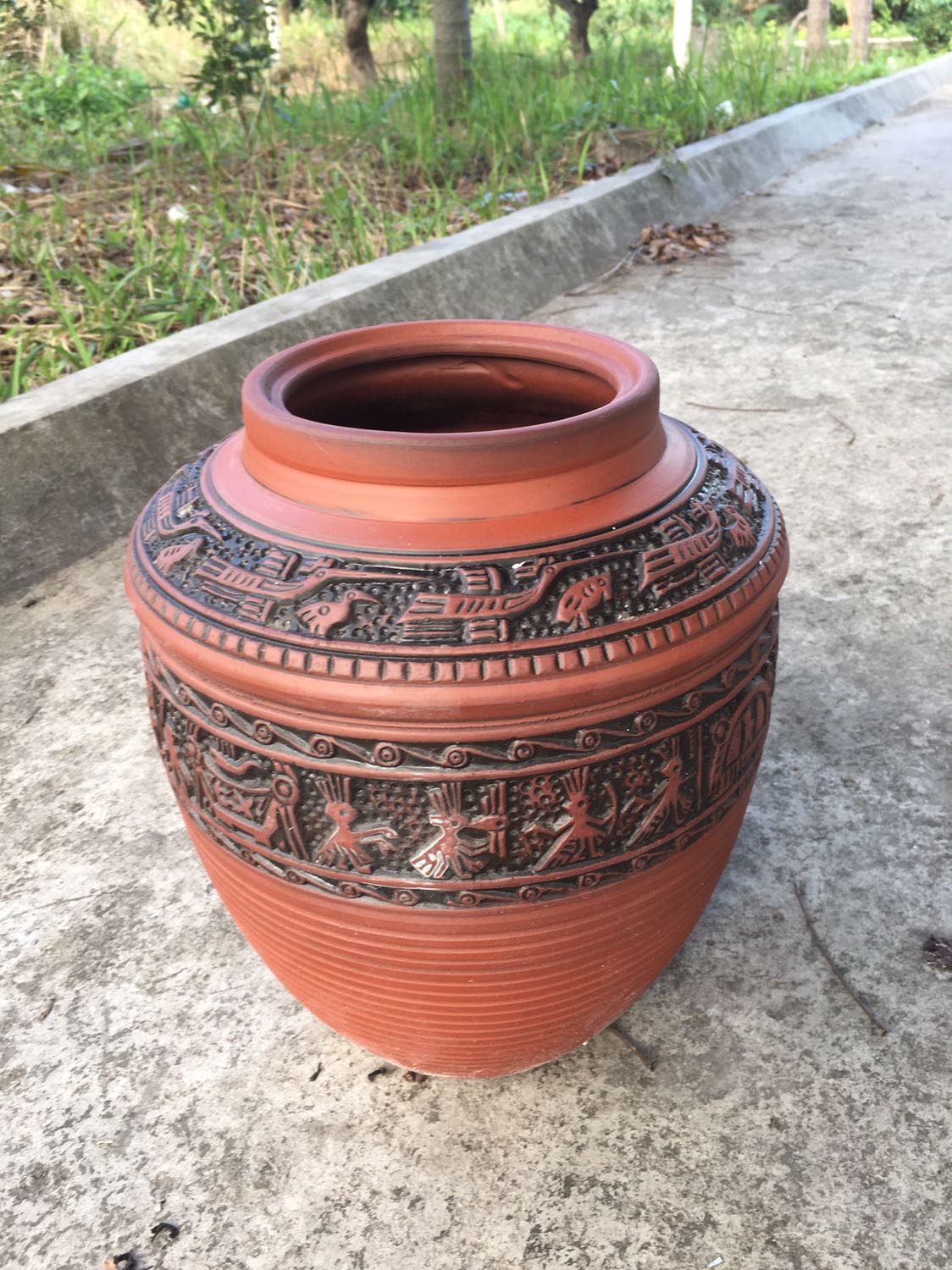 *** đảo!
Sp xấu tệ so với ảnh. Tôi muốn trả lại hàng.
Chưa bao giờ thất vọng như nhìn cái chum này.
Lấy ảnh bên gốm sứ Bảo Khánh rồi bán ***.
Treo đầu dê bán thịt ***. 
Tiki nên loại những ch bán *** này ra khỏi hệ thống
Bán hàng không trung thực
*** đảo