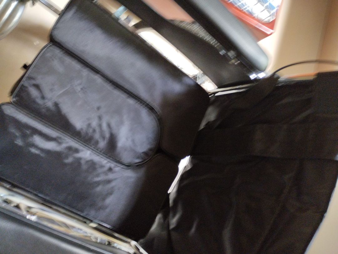 chuẩn đúng mô tả, sp chắc chắn, tg vận chuyển & giao hàng nhanh