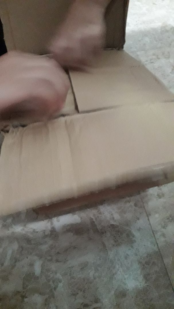 giao hàng nhanh .đóng gói cẩu thả .cho shop 4 sao .lần sau nhớ đóng hàng cẩn thận hơn