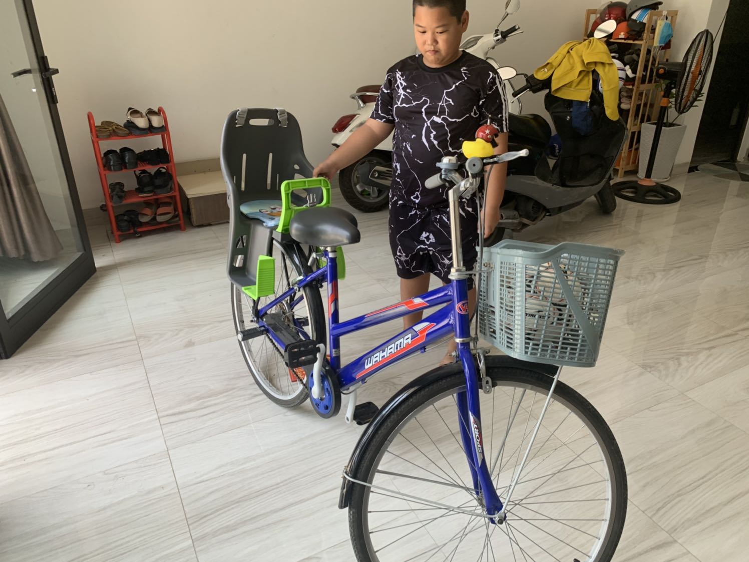 Ghế nhận ưng ý lắm luôn, chắc chắn mẫu mã đẹp, dễ lắp ráp, phụ tùng đầy đủ. Giá rẻ lắm luôn, sẽ giới thiệu sản phẩm cho bạn bè.